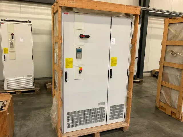 Abb acs607-0100-3 frequentieregelaar - afbeelding 6 van  13