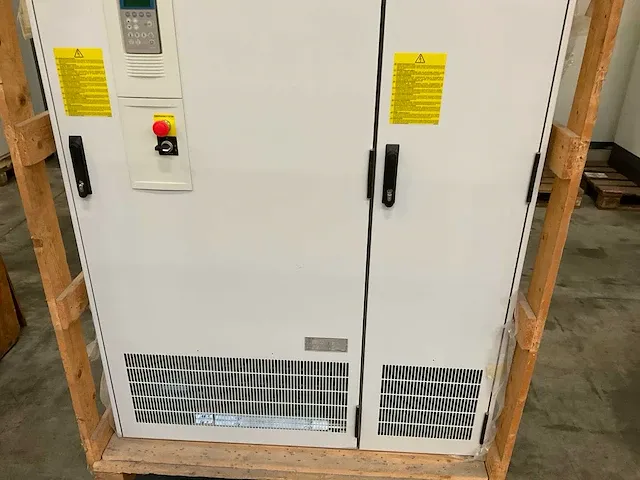 Abb acs607-0100-3 frequentieregelaar - afbeelding 9 van  13