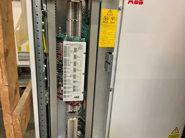 Abb acs607-0100-3 frequentieregelaar - afbeelding 3 van  13