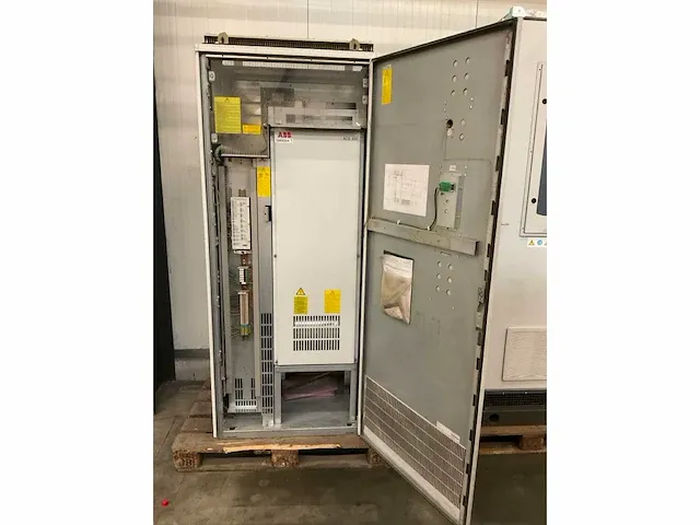 Abb acs607-0170-3 frequentieregelaar - afbeelding 8 van  10