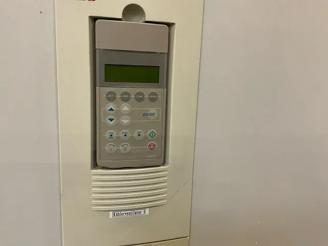 Abb acs607 schakelkast met frequentieregelaar - afbeelding 6 van  13