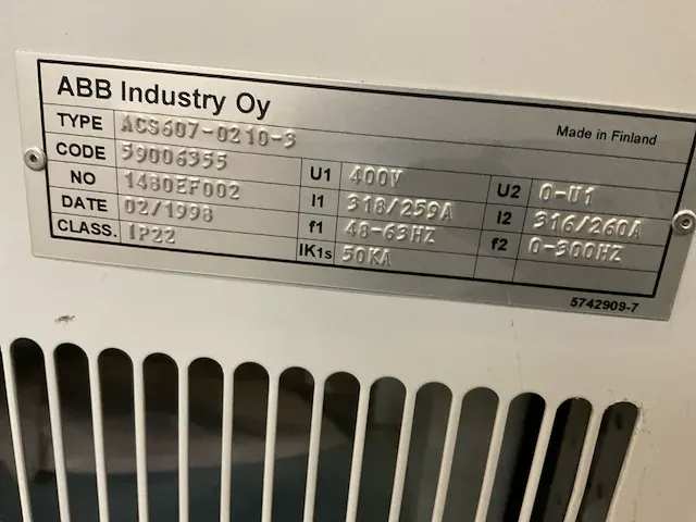 Abb acs607 schakelkast met frequentieregelaar - afbeelding 5 van  11