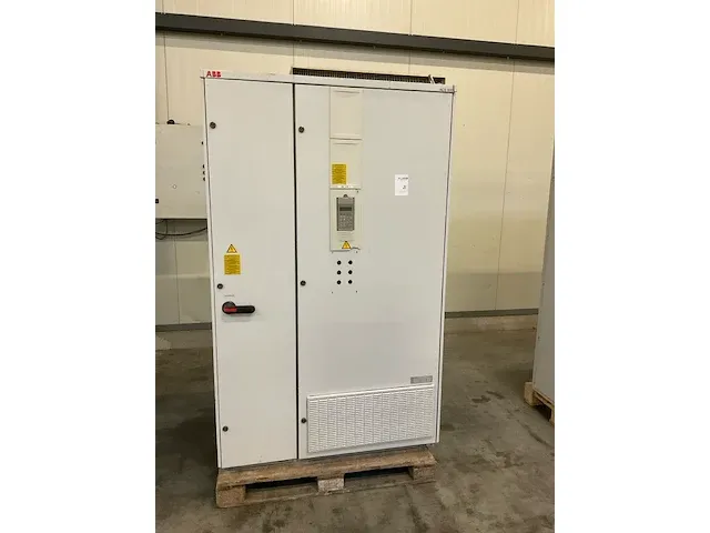 Abb acs607 schakelkast met frequentieregelaar - afbeelding 4 van  11