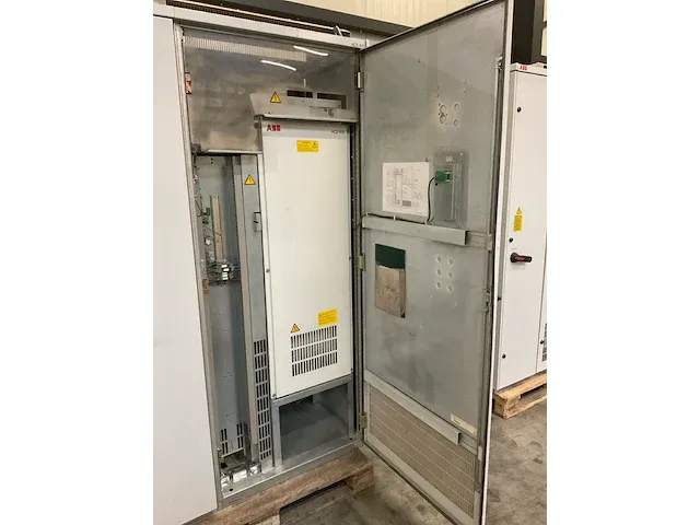 Abb acs607 schakelkast met frequentieregelaar - afbeelding 6 van  11