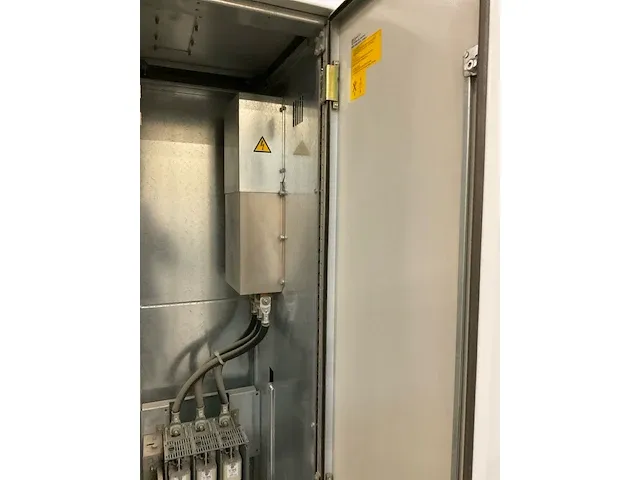 Abb acs607 schakelkast met frequentieregelaar - afbeelding 9 van  11