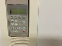 Abb acs607 schakelkast met frequentieregelaar - afbeelding 7 van  12