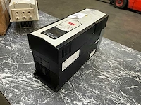 Abb acs880-01-038a frequentieregelaar - afbeelding 4 van  6