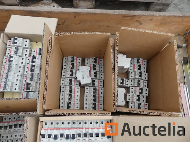 Abb diverse stroomonderbrekers - afbeelding 4 van  6