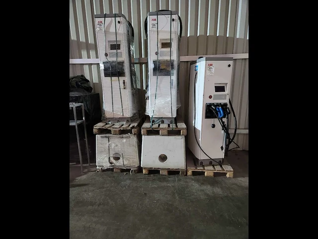 Abb ev charging terra multi standerd laadpaal 1x - afbeelding 17 van  26