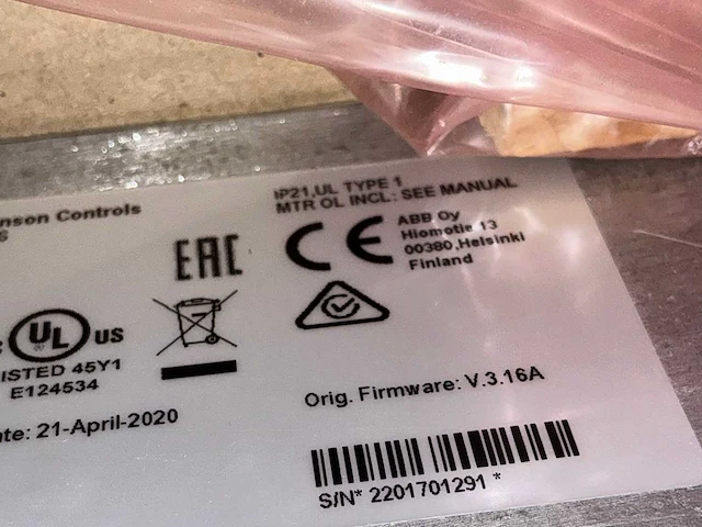 Abb / johnson controle ayk550-uh-08a8-4+k465+p918 frequentieregelaar - afbeelding 6 van  8