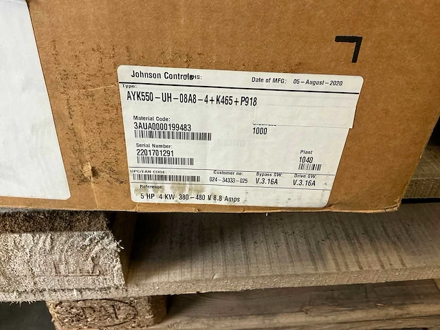 Abb / johnson controle ayk550-uh-08a8-4+k465+p918 frequentieregelaar - afbeelding 8 van  8