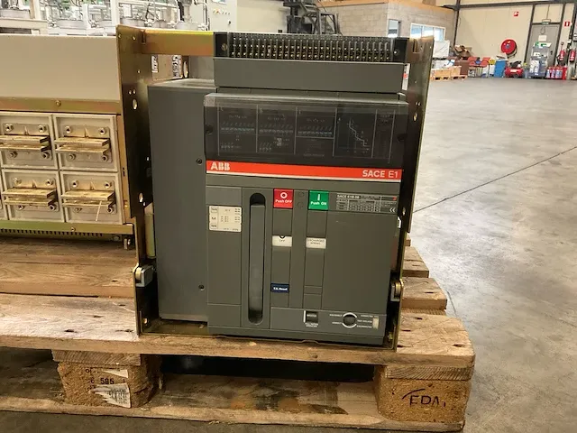 Abb sace e1b 08 vermogenschakelaar - afbeelding 2 van  9