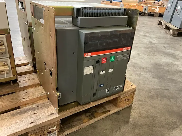 Abb sace e1b 08 vermogenschakelaar - afbeelding 3 van  9