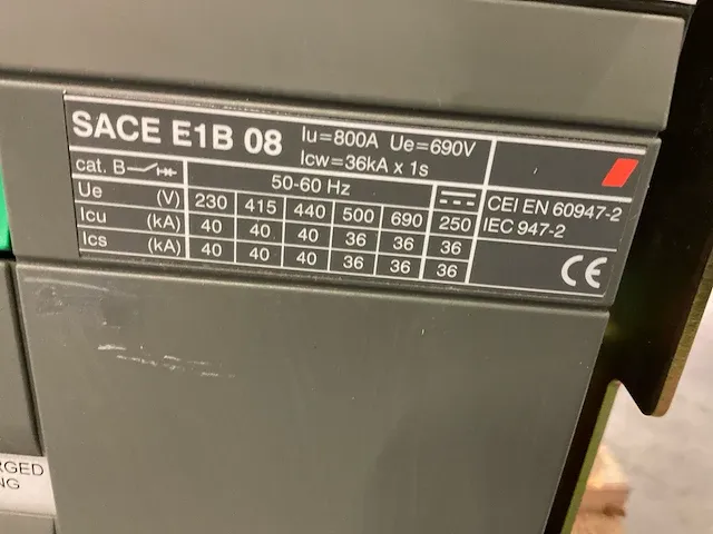 Abb sace e1b 08 vermogenschakelaar - afbeelding 8 van  9