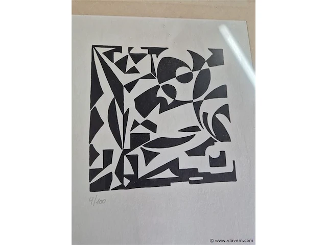 Abstracte tekeningen 4 stuks, 1 glas gebroken - afbeelding 3 van  5