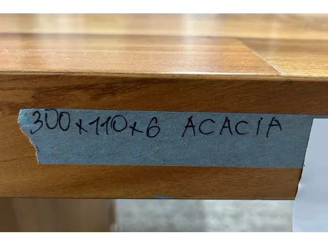 Acacia houten tafel - afbeelding 5 van  5