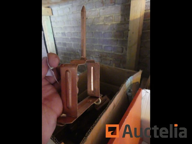Accessoires voor dakbedekking en gebouwen - afbeelding 5 van  8