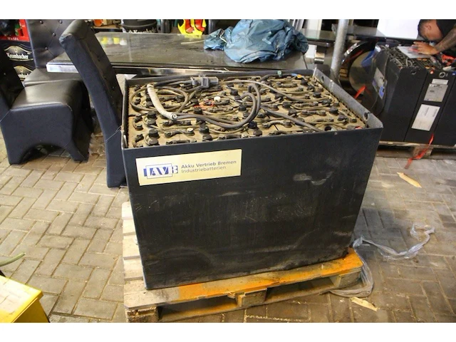 Accu 80 volt - afbeelding 1 van  1
