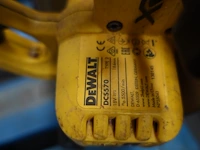 Accu afkortzaag dewalt - afbeelding 3 van  4