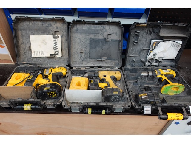 Accu assortiment dewalt - afbeelding 1 van  4