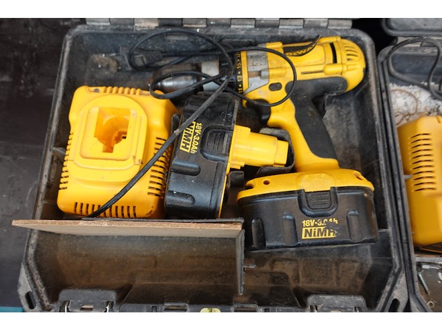 Accu assortiment dewalt - afbeelding 2 van  4