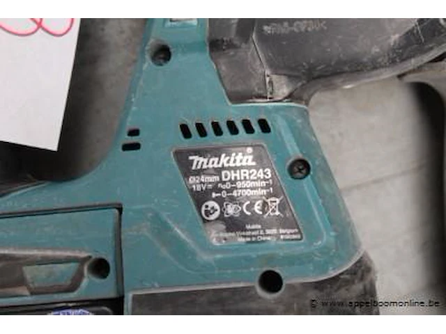 Accu boorhamer makita dhr243, werking niet gekend - afbeelding 2 van  2