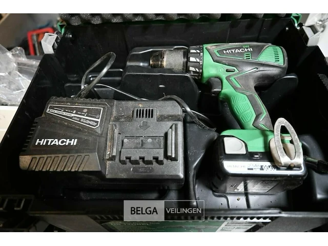 Accu-boormachine - merk: hitachi - afbeelding 1 van  4