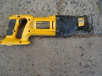 Accu boormachine + accu reciprozaag dewalt - afbeelding 3 van  8