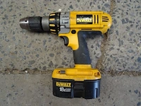 Accu boormachine + accu reciprozaag dewalt - afbeelding 5 van  8