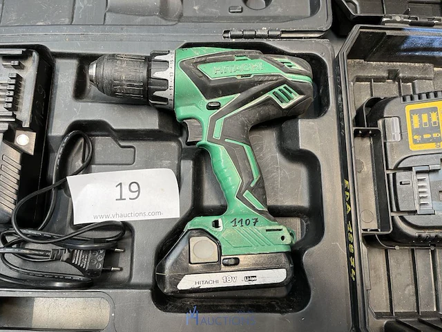 Accu boormachine hitachi - afbeelding 1 van  3