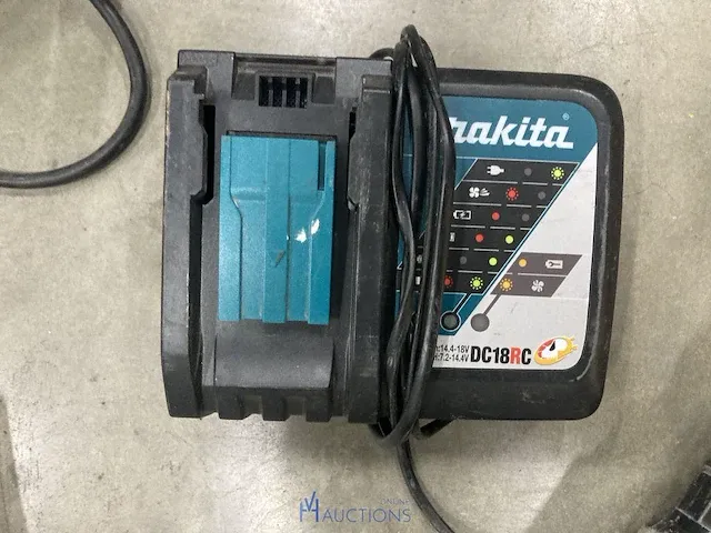 Accu boormachine makita - afbeelding 4 van  6