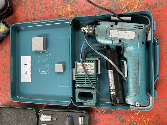 Accu boormachine makita - afbeelding 1 van  3