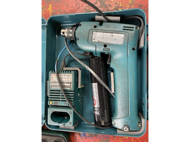 Accu boormachine makita - afbeelding 2 van  3