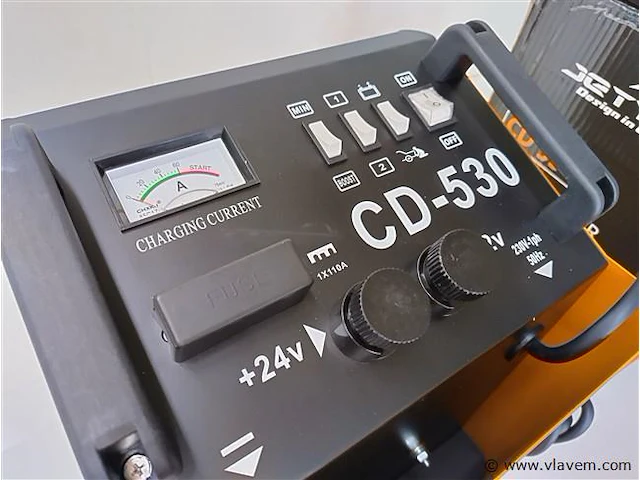 Accu booster 300 amp - afbeelding 4 van  6