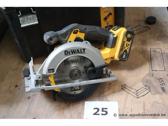 Accu cirkelzaag dewalt dsc391 - afbeelding 1 van  2