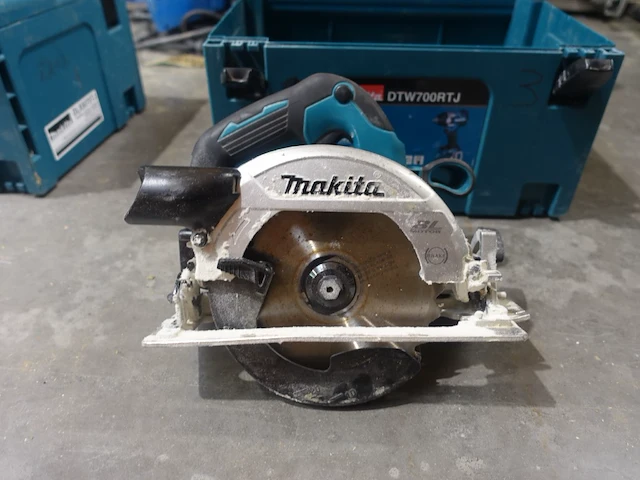 Accu cirkelzaag makita - afbeelding 1 van  5