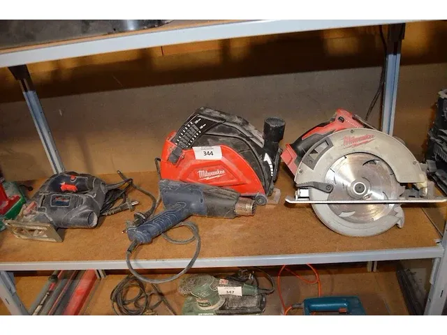 Accu cirkelzaag milwaukee m18blc66 zonder accu, opzetstuk voor cirkelzaag voor aansluiting stofzuiger, warmluchtpistool ferm ham1018, elektrische wipzaag x-kraft xk-610fb-js-f - afbeelding 6 van  13