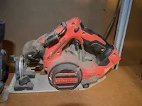 Accu cirkelzaag milwaukee m18blc66 zonder accu, opzetstuk voor cirkelzaag voor aansluiting stofzuiger, warmluchtpistool ferm ham1018, elektrische wipzaag x-kraft xk-610fb-js-f - afbeelding 12 van  13