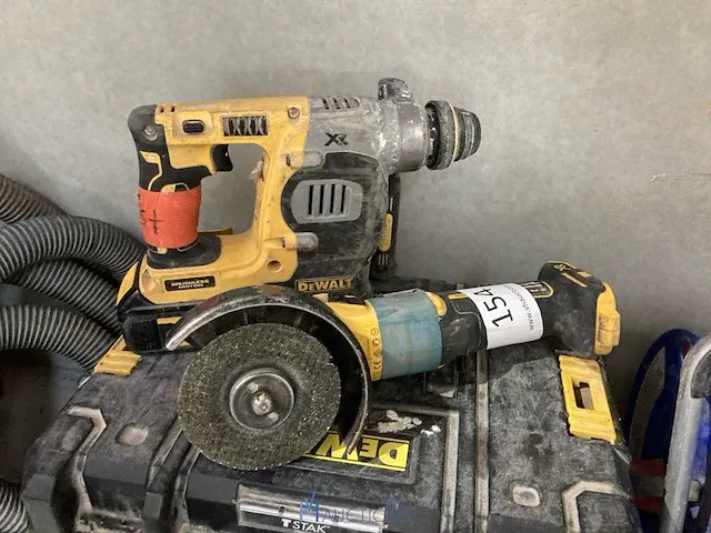 Accu combihamer en haakse slijpmachine dewalt - afbeelding 1 van  6