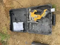 Accu decoupeerzaag dewalt - afbeelding 2 van  4