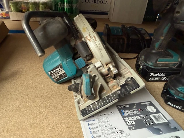 Accu gereedschap makita - afbeelding 13 van  17