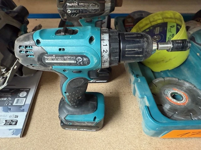 Accu gereedschap makita - afbeelding 14 van  17