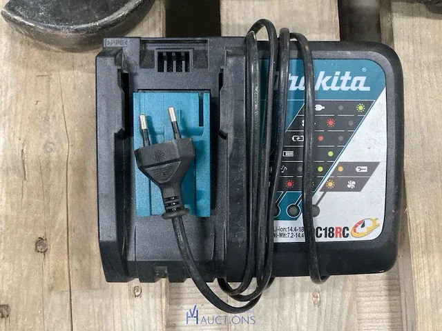 Accu haakse slijpmachine makita - afbeelding 4 van  4