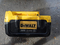 Accu handzaag dewalt - afbeelding 4 van  5