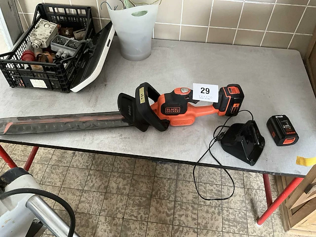 Accu heggenschaar black&decker bchts36 - afbeelding 1 van  5