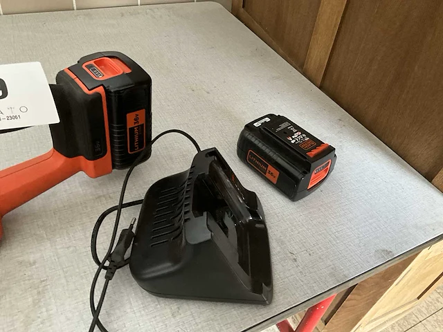 Accu heggenschaar black&decker bchts36 - afbeelding 4 van  5