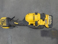 Accu heggenschaar dewalt - afbeelding 2 van  5
