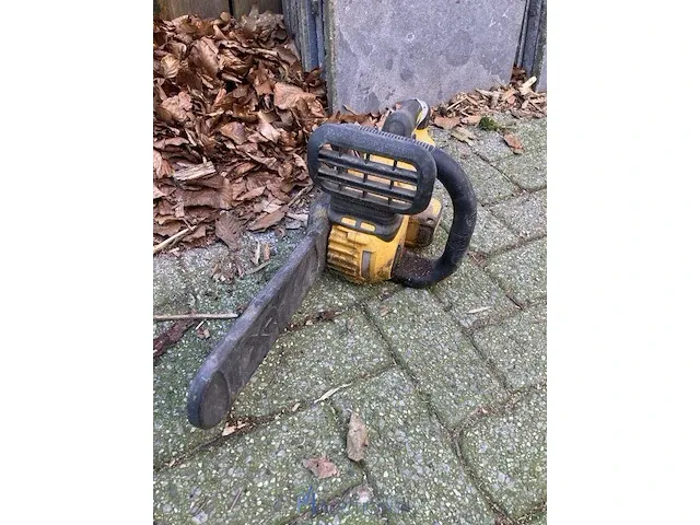 Accu kettingzaag dewalt - afbeelding 4 van  4