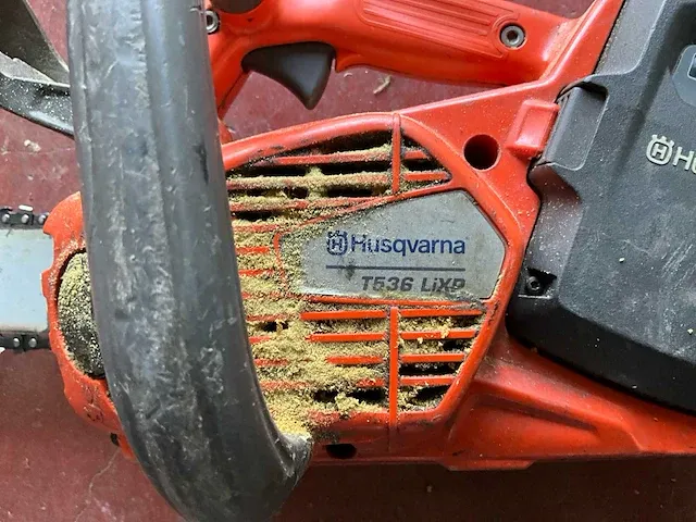 Accu kettingzaag husqvarna t536lixp - afbeelding 5 van  7