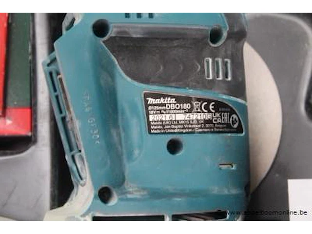 Accu kitpistool plus handschuurmachine makita - afbeelding 2 van  3